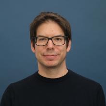 Profile picture for user Oliver Köhler
